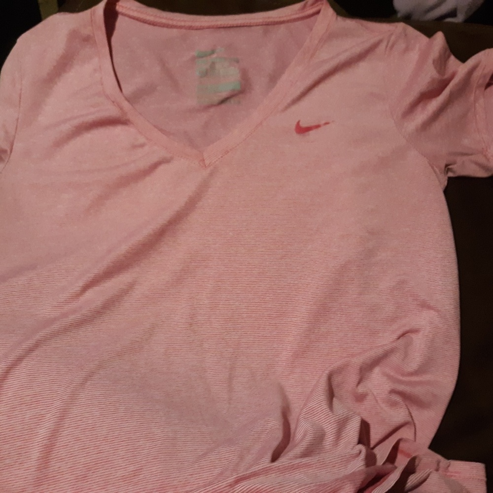Womens tee size m